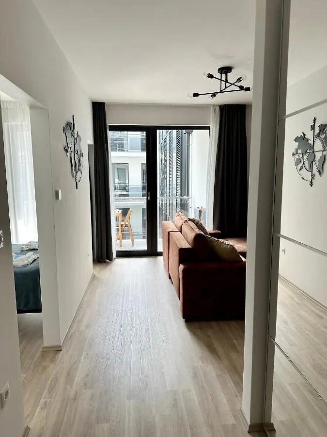 Cityscape Apartment ~ Ac/Indoor Parking/Balcony 부다페스트 헝가리